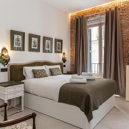 Queens House Chueca Madrid Ngoại thất bức ảnh
