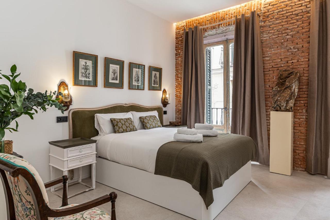 Queens House Chueca Madrid Ngoại thất bức ảnh