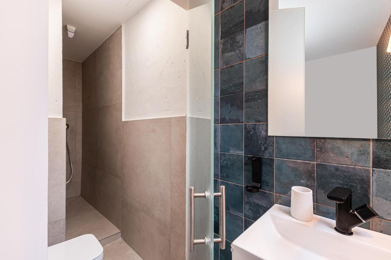 Queens House Chueca Madrid Ngoại thất bức ảnh