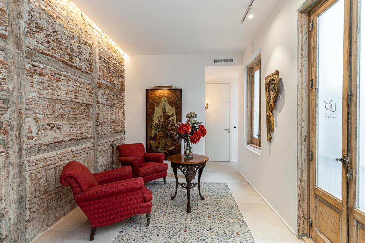 Queens House Chueca Madrid Ngoại thất bức ảnh